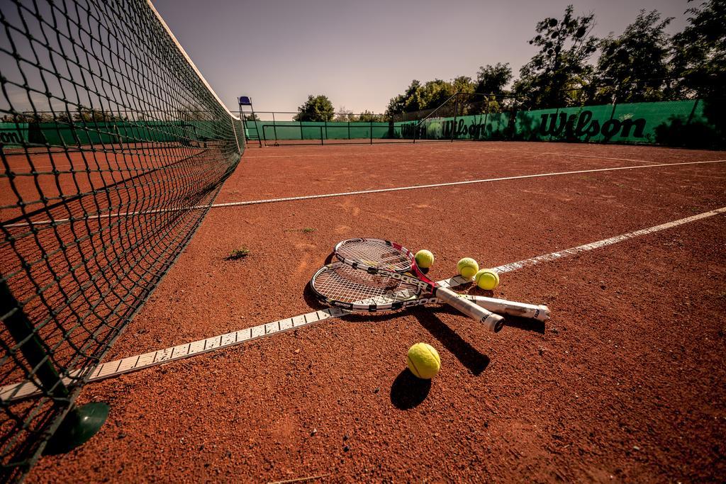 فندق Yahotynفي  Recreational Center Rezidentsiya المظهر الخارجي الصورة